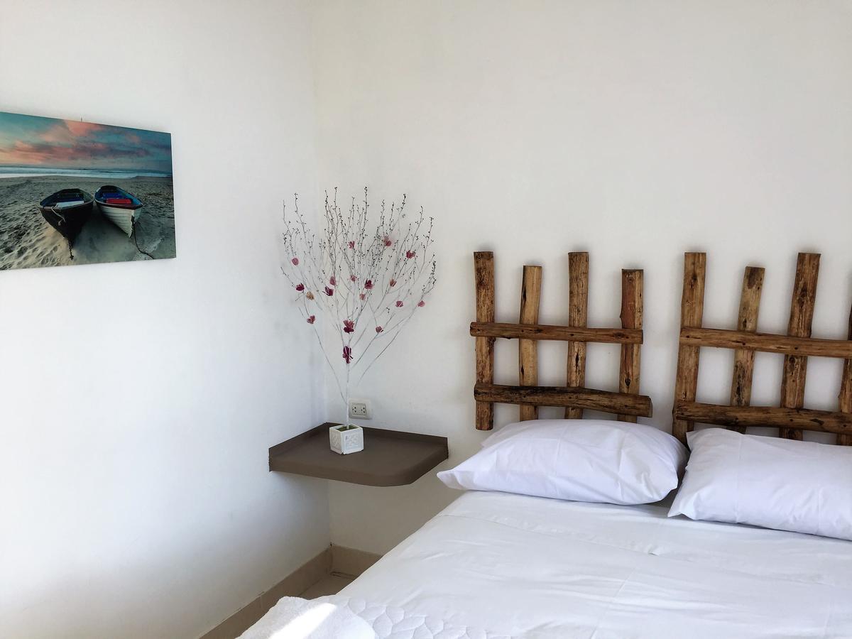 Hotel Puerto Antiguo Los Órganos المظهر الخارجي الصورة